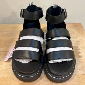 Wild fable strap sandals 7 1/2